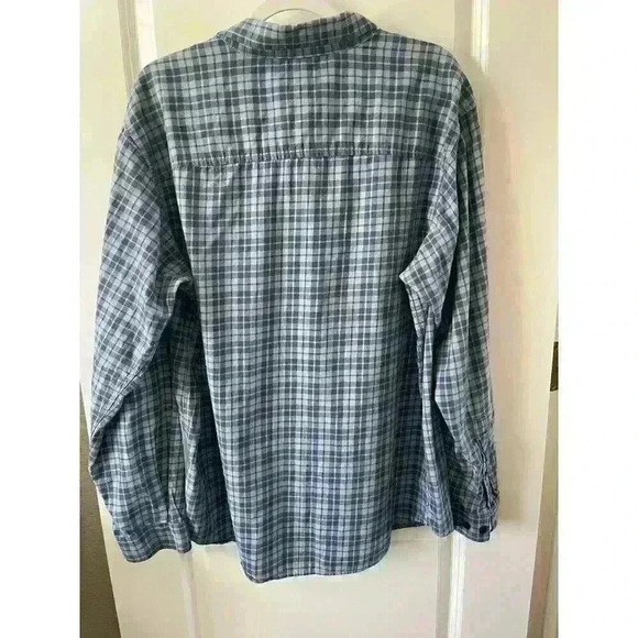 Columbia Shirt Mens Size Large Flannel Button Down Blue Plaid soft outdoors - Picture 2 of 7